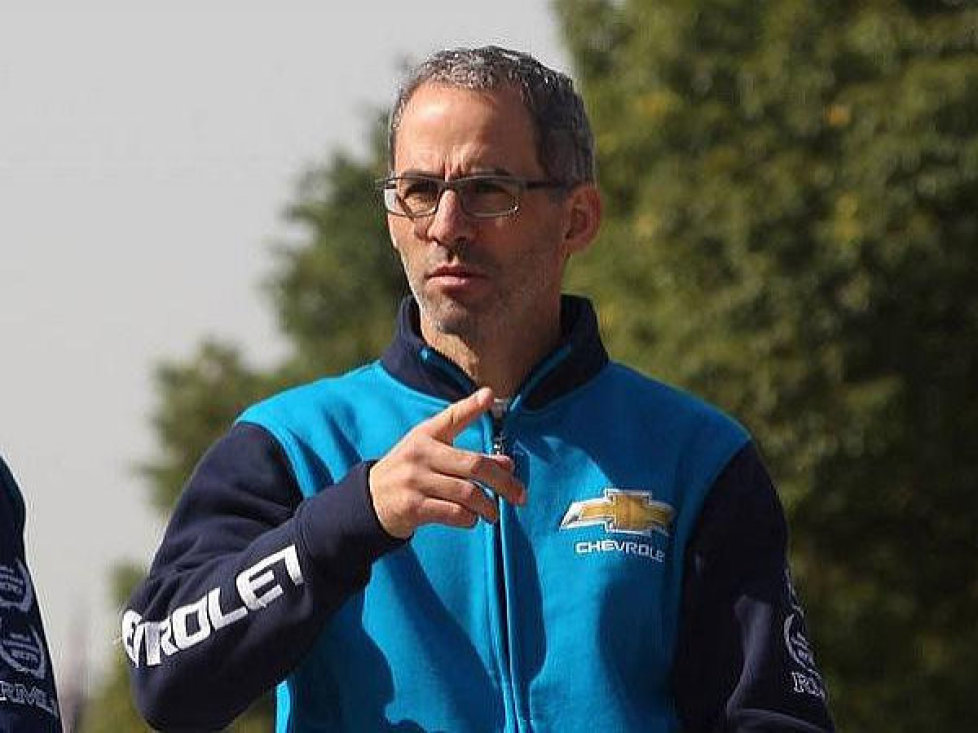 Robert Huff, Alain Menu