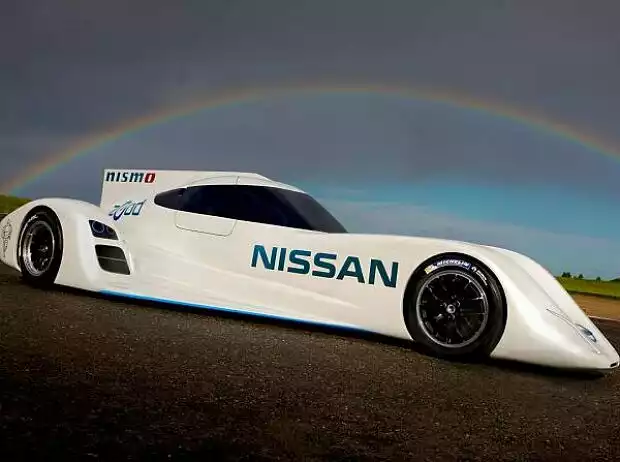 Titel-Bild zur News: Nissan ZEOD RC