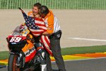 Nicky Hayden bei seinem Titelgewinn in Valencia 2006