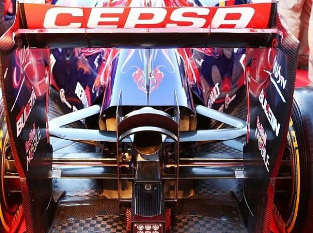 Titel-Bild zur News: Auspuff, Heck, Toro Rosso, STR9