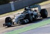 Bild zum Inhalt: Vettel von starker Mercedes-Performance "nicht überrascht"