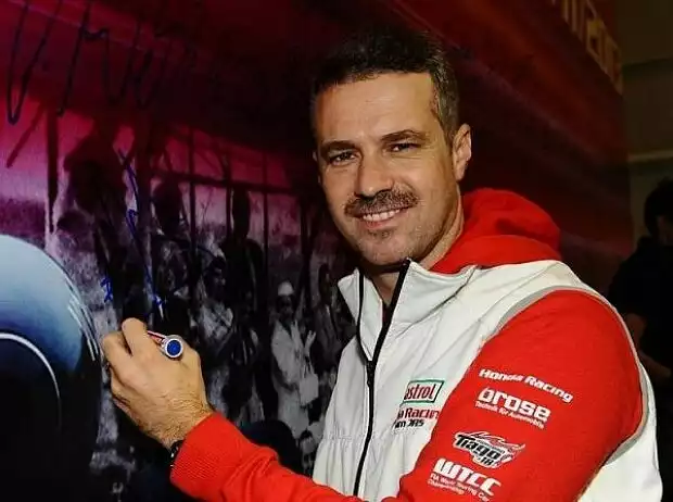 Tiago Monteiro Titel-Bild zur News: Tiago Monteiro