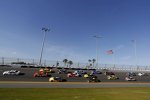 Three-Wide-Racing in Daytona