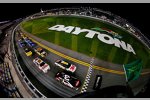 Start zu Duel 1: Austin Dillon (Childress) und Greg Biffle (Roush) 