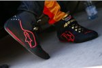 Schuhe von Pastor Maldonado (Lotus) 
