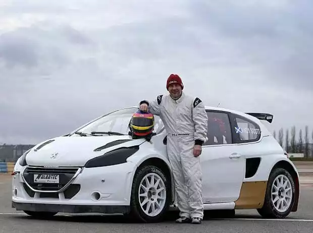 Jacques Villeneuve Peugeot 208 Rallyecros Titel-Bild zur News: Jacques Villeneuve Peugeot 208 Rallyecros