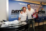 Daytona-Streckenchef Joie Chitwood mit Luke Bryan, der die Pre-Race-Show ablieferte