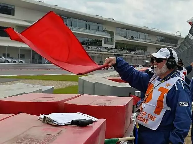 rote Flagge Titel-Bild zur News: rote Flagge