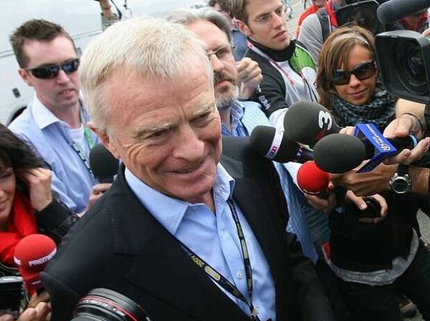 Max Mosley (FIA-Präsident) Max Mosley (FIA-Präsident)