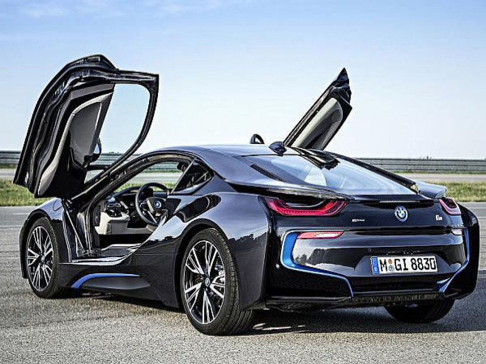 BMW i8