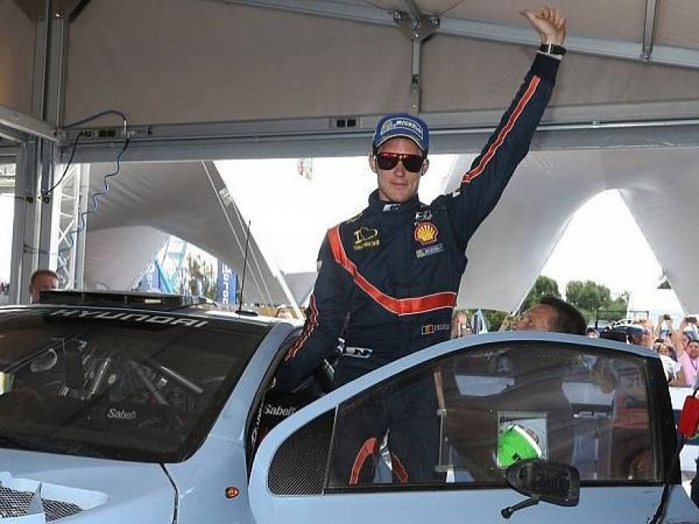 Thierry Neuville, Nicolas Gilsoul