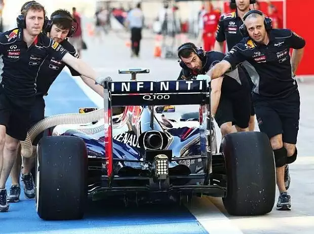 Titel-Bild zur News: Red Bull, Heck
