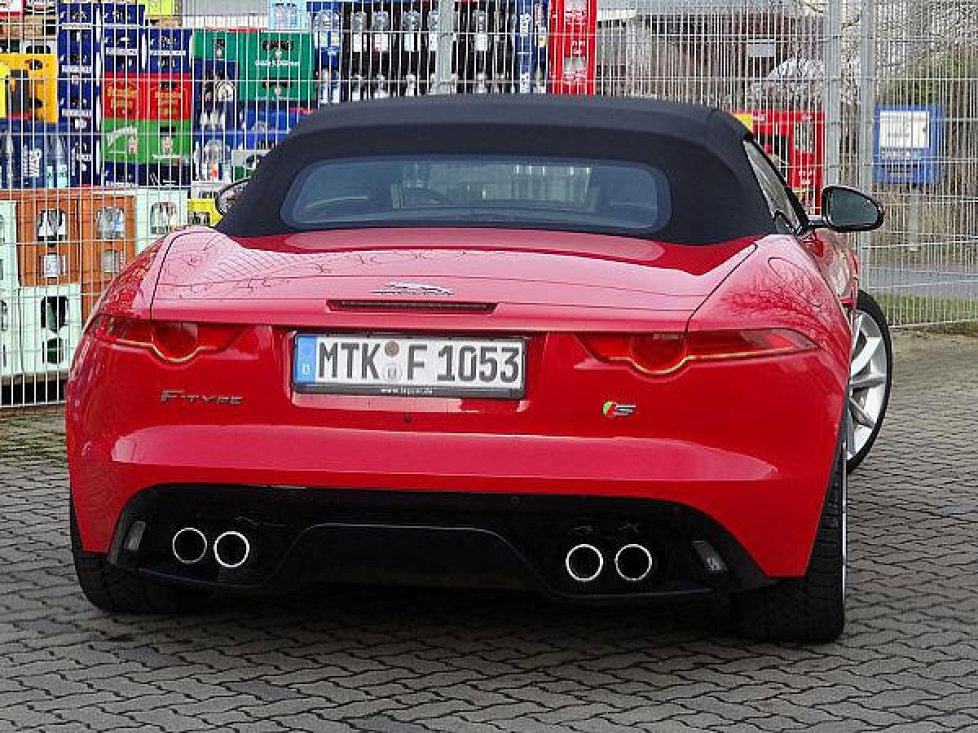 Jaguar F-Type Roadster