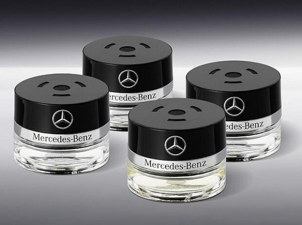 Zubehör für Mercedes-Benz C-Klasse: Für das Air-Balance-Paket gibt es vier verschiedene Düfte Zubehör für Mercedes-Benz C-Klasse: Für das Air-Balance-Paket gibt es vier verschiedene Düfte