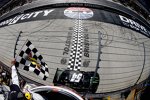 Kyle Busch gewinnt sein 16. Bristol-Rennen