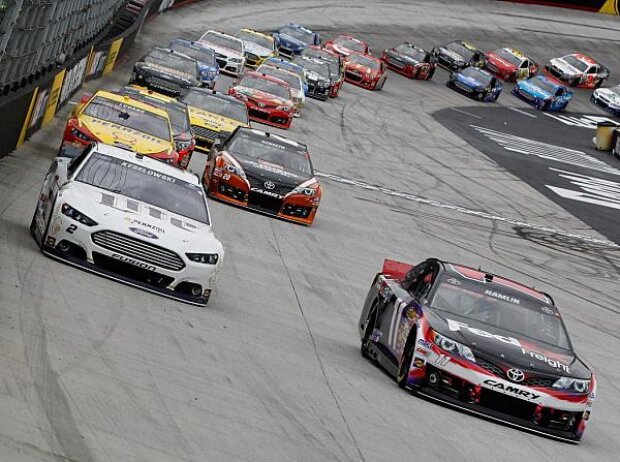 Denny Hamlin, Brad Keselowski