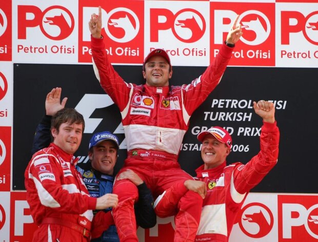 Felipe Massa Michael Schumacher Fernando Alonso Ferrari Scuderia Ferrari F1 ~Felipe Massa (Williams), Michael Schumacher und Fernando Alonso (Ferrari) ~ Felipe Massa Michael Schumacher Fernando Alonso Ferrari Scuderia Ferrari F1 ~Felipe Massa (Williams), Michael Schumacher und Fernando Alonso (Ferrari) ~