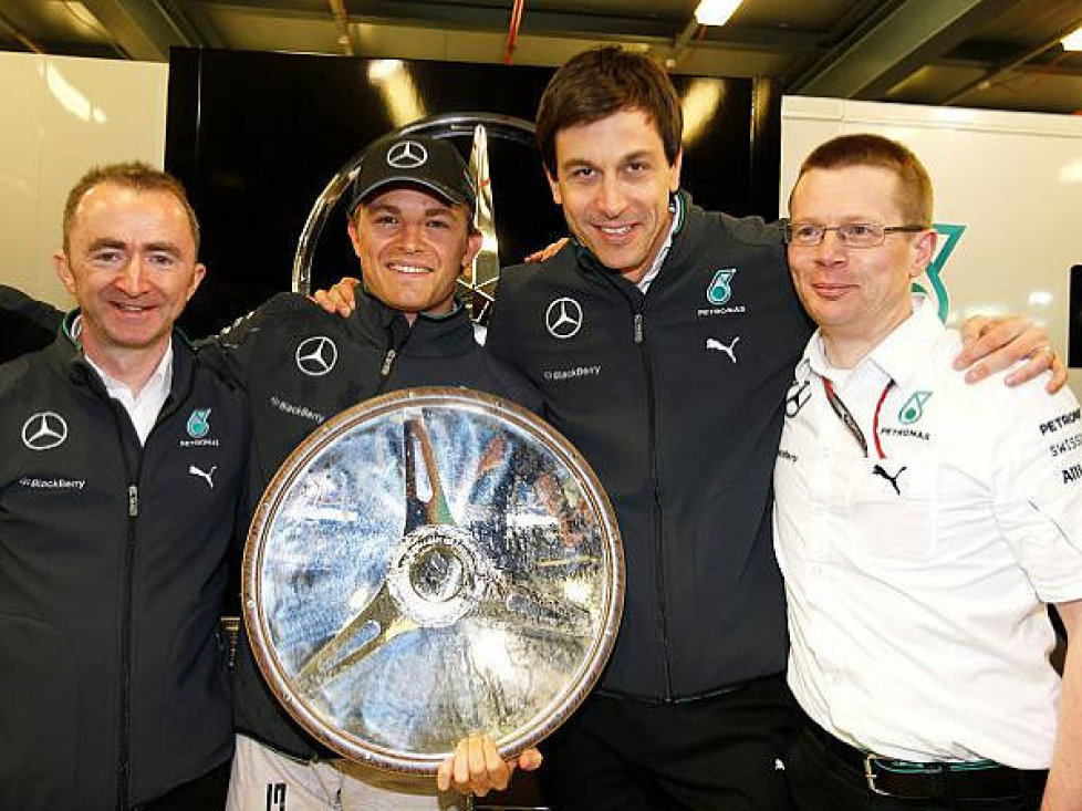Nico Rosberg, Toto Wolff, Paddy Lowe, Andy Cowell