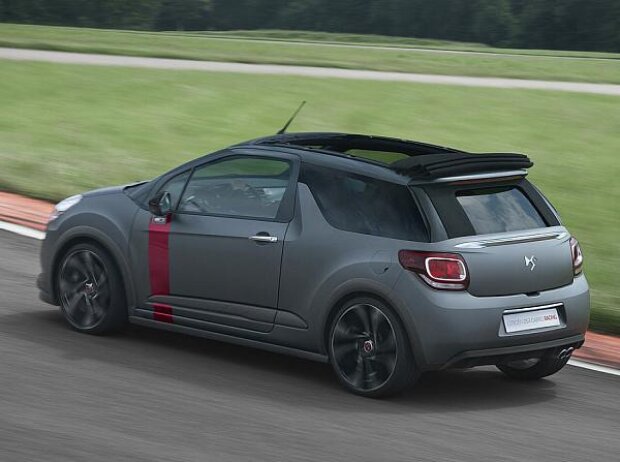 Citroen DS3 Cabrio Racing 