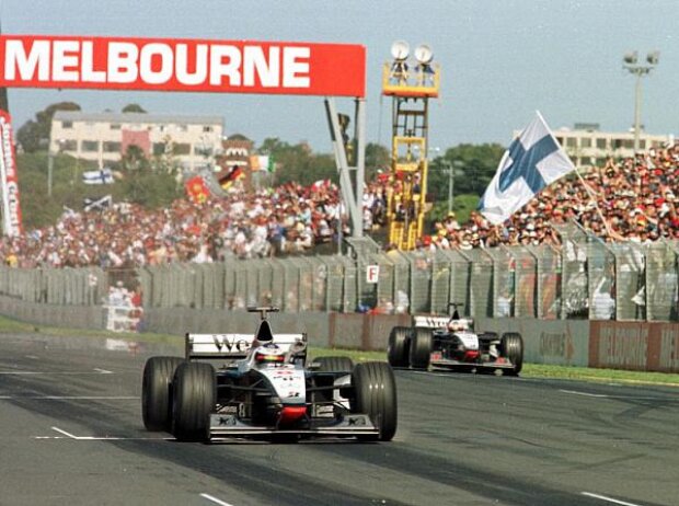 Mika Häkkinen und David Coulthard in Melbourne 1998