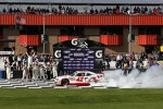 Kyle Larson und der Burnout durch die Victory Lane