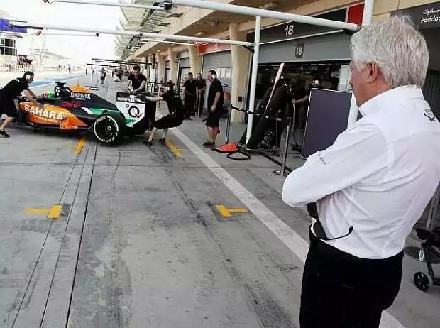 Titel-Bild zur News: Charlie Whiting, Sergio Perez