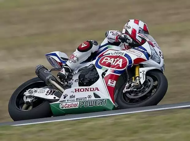 Leon Haslam Titel-Bild zur News: Leon Haslam