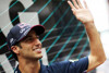 Bild zum Inhalt: Pechvogel Ricciardo: Das Lächeln stirbt zuletzt
