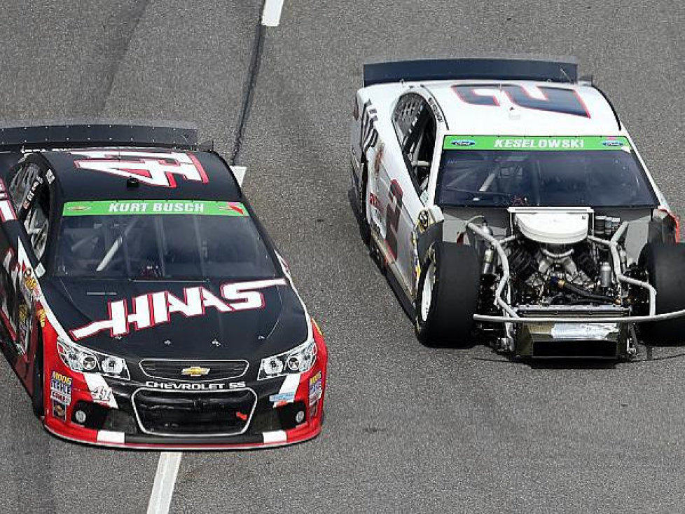 Kurt Busch, Brad Keselowski