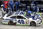 Jimmie Johnson (Hendrick) an der Box