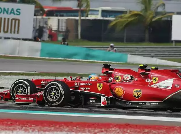Fernando Alonso, Kimi Räikkönen Titel-Bild zur News: Fernando Alonso, Kimi Räikkönen