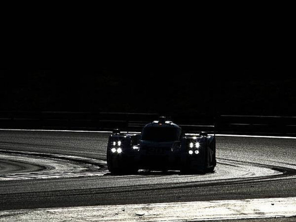 Timo Bernhard, Mark Webber, Brendon Hartley