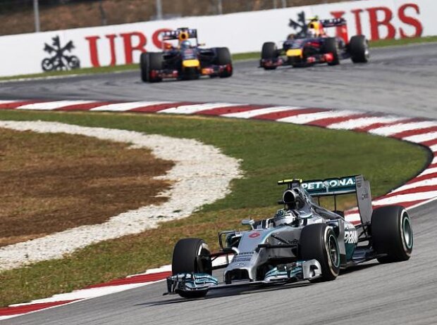 Titel-Bild zur News: Nico Rosberg, Sebastian Vettel, Daniel Ricciardo