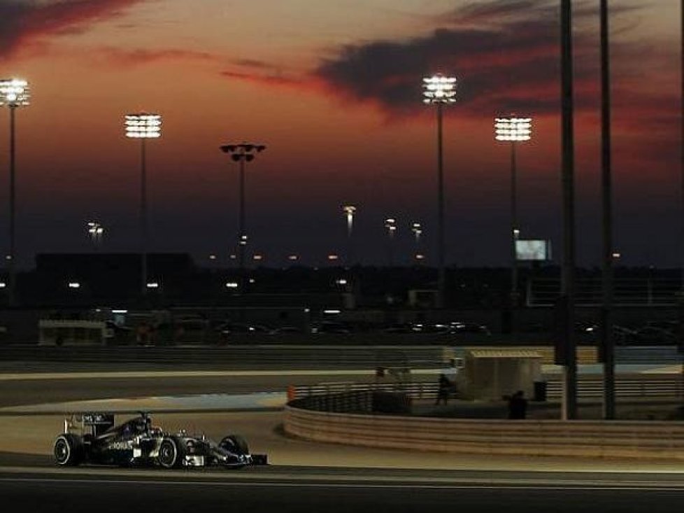 Lewis Hamilton, Nacht