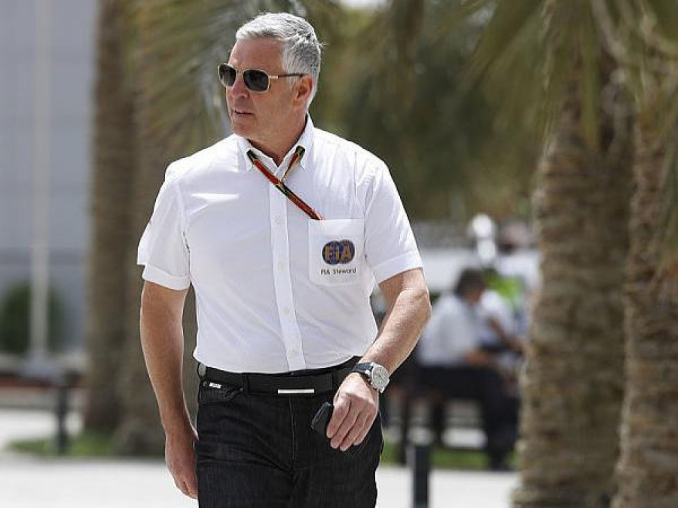 Derek Warwick