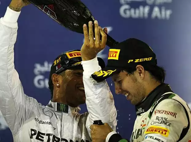 Lewis Hamilton, Sergio Perez Titel-Bild zur News: Lewis Hamilton, Sergio Perez