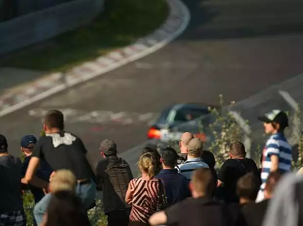 Fans Karfreitag Nordschleife Titel-Bild zur News: Fans Karfreitag Nordschleife
