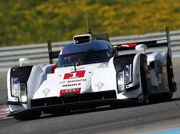 Titel-Bild zur News: Tom Kristensen, Loic Duval, Lucas di Grassi