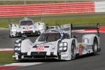 Timo Bernhard, Mark Webber und Brendon Hartley (Porsche)