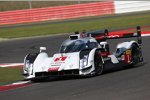 Lucas di Grassi, Loic Duval und Tom Kristensen (Audi Sport) 