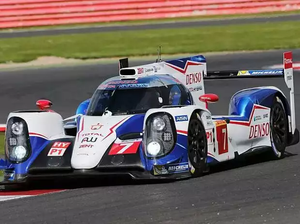 Alexander Wurz, Kazuki Nakajima, Nicolas Lapierre Titel-Bild zur News: Alexander Wurz, Kazuki Nakajima, Nicolas Lapierre