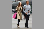 Jenson Button (McLaren)  mit Freundin Jessica Michibata