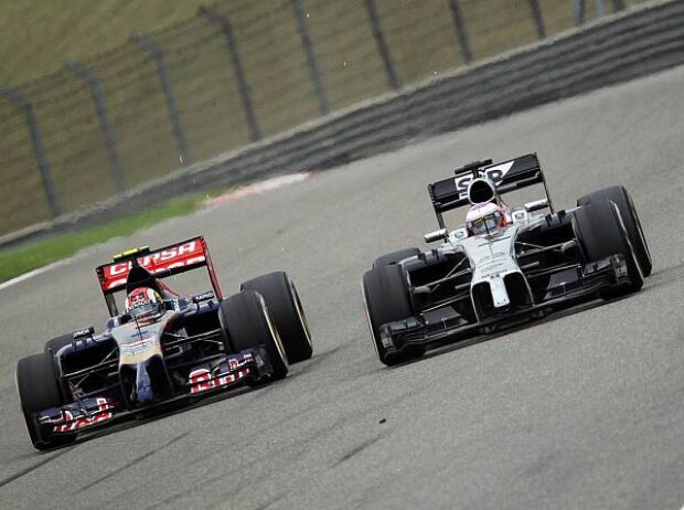 Titel-Bild zur News: Daniil Kwjat, Jenson Button