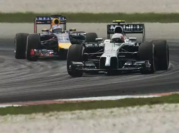 Titel-Bild zur News: Kevin Magnussen, Sebastian Vettel