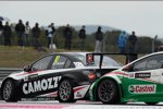 Gianni Morbidelli (Münnich-Chevrolet) und Tiago Monteiro (Honda) 