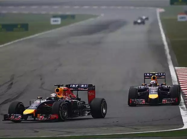 Sebastian Vettel, Daniel Ricciardo Titel-Bild zur News: Sebastian Vettel, Daniel Ricciardo