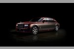 Rolls Royce stellt während der Auto China 2014 in Peking (21. - 29. April) das Modell Pinnacle Travel Phantom vor, ein neues Bespiel für ein Bespoke Collection Motor Car. Der  soll den Chinesen zeigen, welche handwerkliche Qualität und welcher Luxus aus der Rolls Royce-Fabrik im englischen Goodwood kommen kann. 