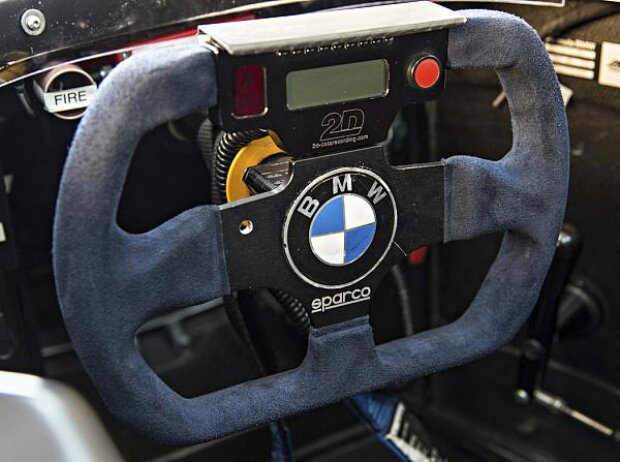 Lenkrad im Formel BMW