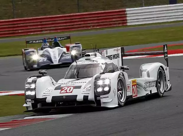 Timo Bernhard, Mark Webber, Brendon Hartley Titel-Bild zur News: Timo Bernhard, Mark Webber, Brendon Hartley