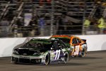 Denny Hamlin (Gibbs) und J.J. Yeley (Xxxtreme)